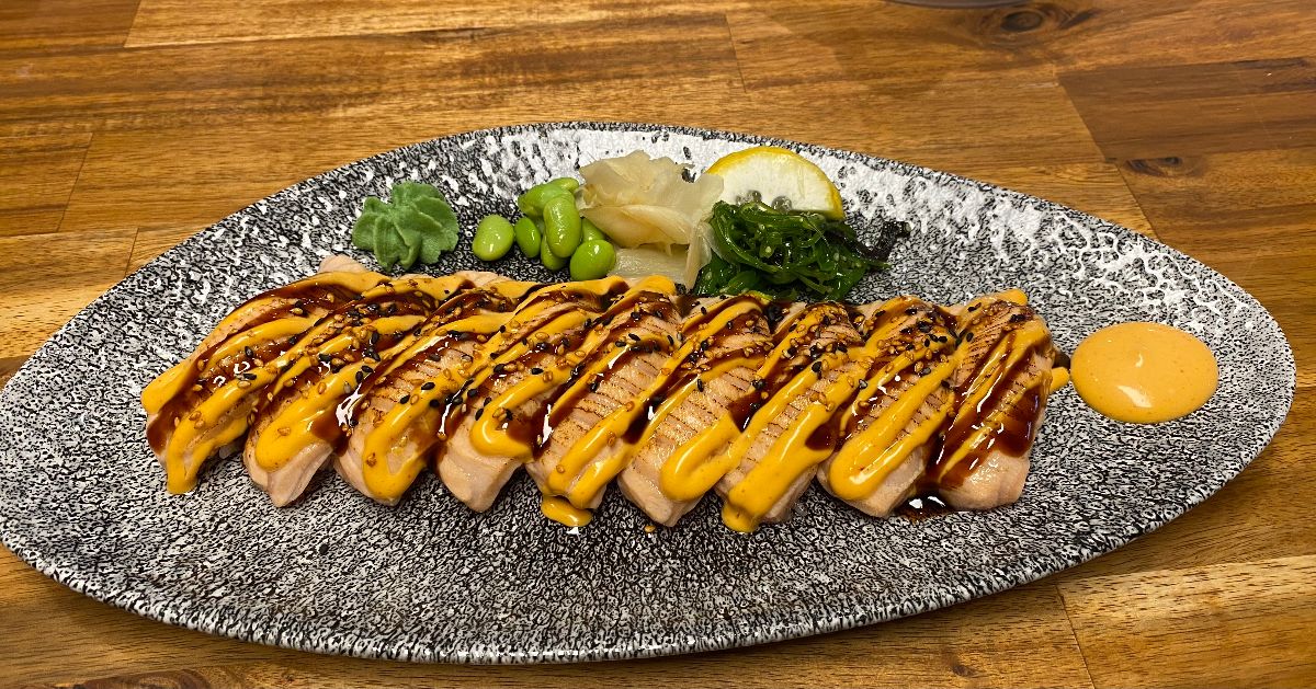 9 bitar halstrad lax 🍣